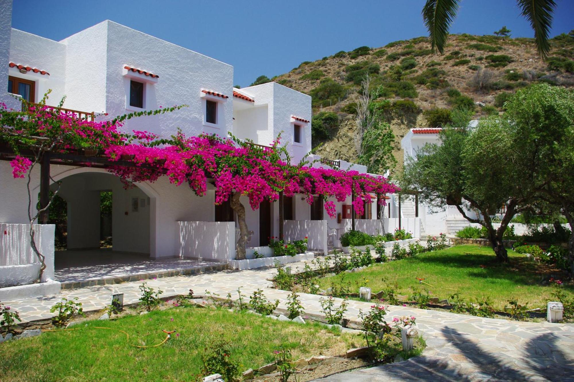 Astron Hotel