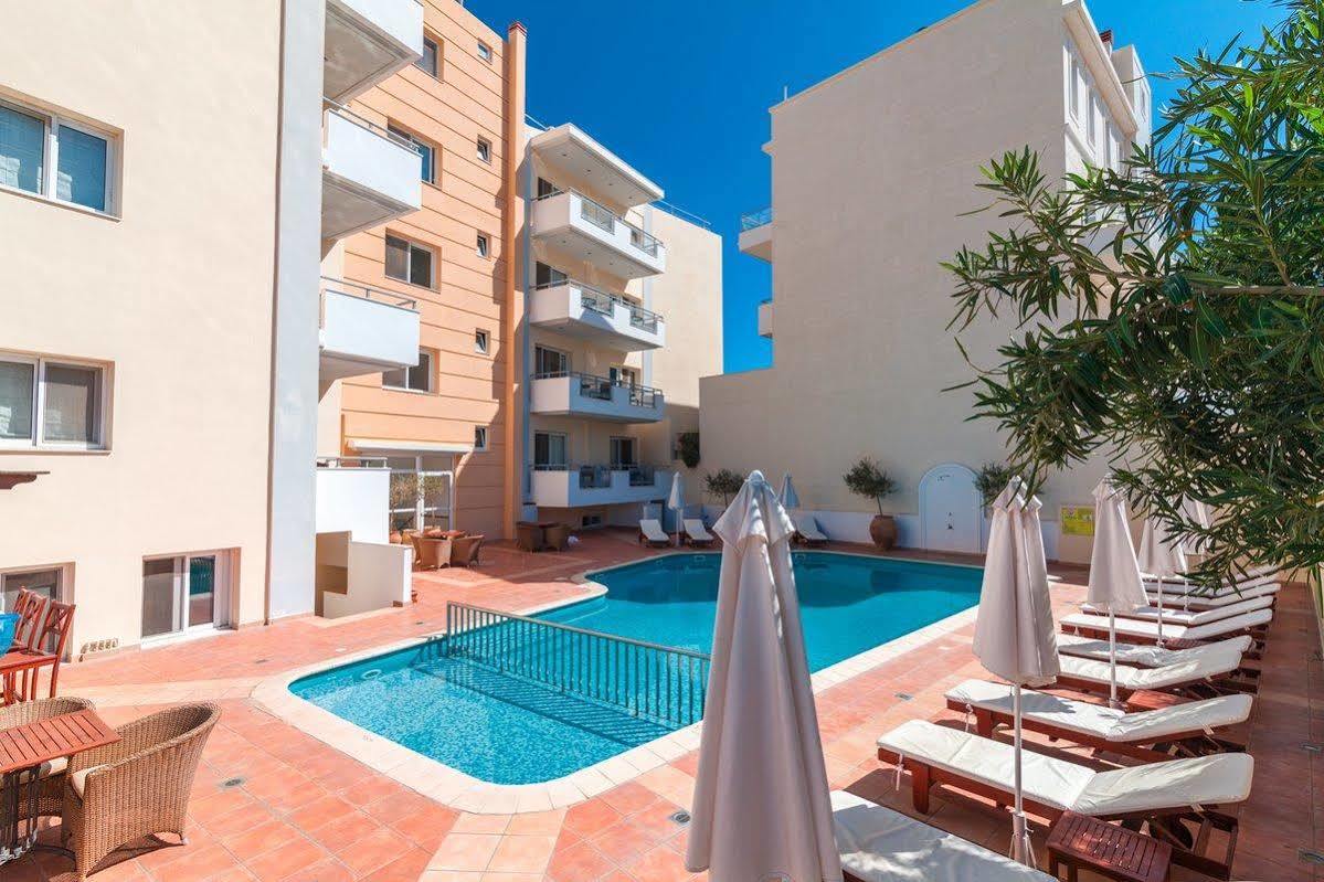 Hotel Astron 3*